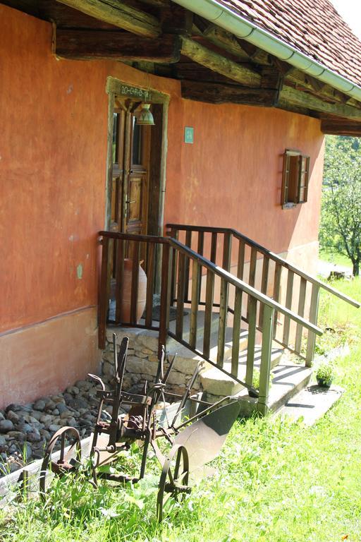 Ferienwohnungen Sonnenberg Ratsch an der Weinstraße Exterior foto